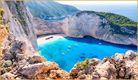 12 Most Beautiful Places in Greece